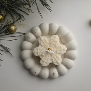 Christmas Snowflake Candle